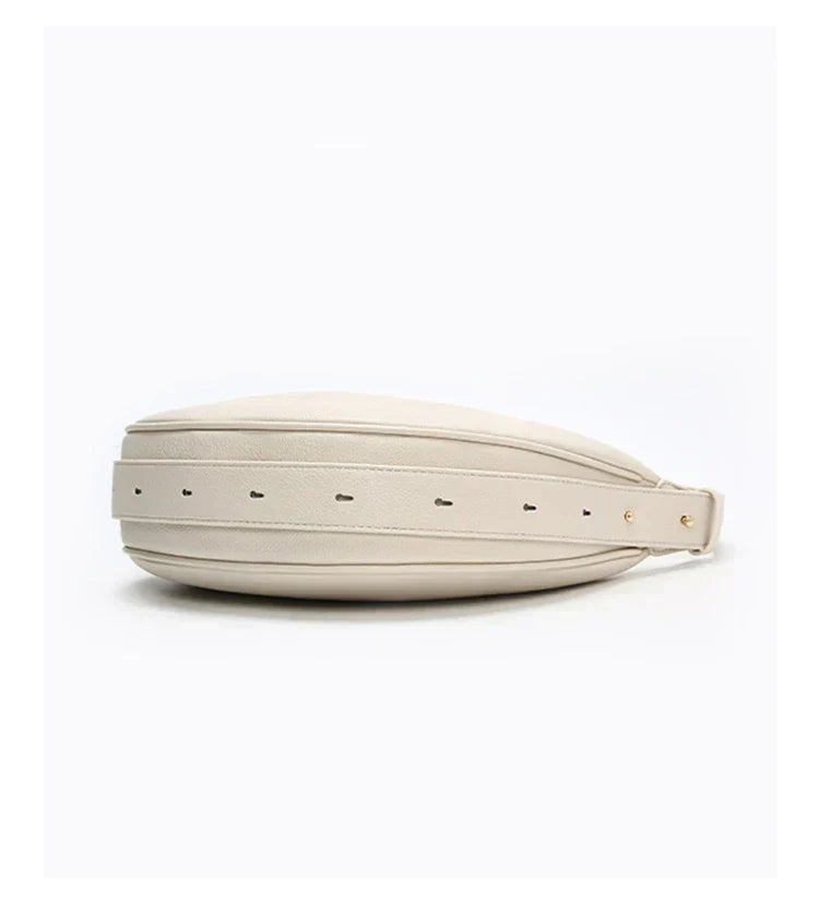 Bolsa – Modelo Meia-Lua, Estilo Crossbody, Elegante