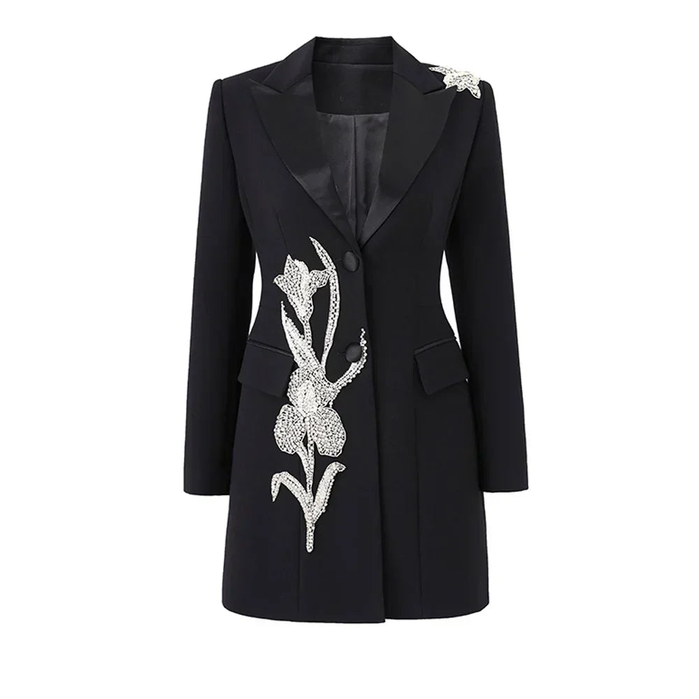 Blazer/Vestido Com bordado em Cristais - Com lapela em cetim